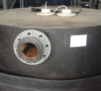 article no.: 15727<br><br> 1,7 m³  used plastic tank with sump tray<br><br><br><br>