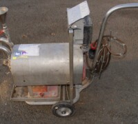 Artikel Nr.: 23905<br><br> 10 m³/h 1,7 bar gebrauchte Kreiselpumpe auf Rollwagen <br><br>Fristam<br><br>