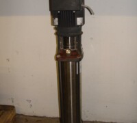 Artikel Nr.: 25391<br><br> 3 m³/h gebrauchte mehrstufige Edelstahl Kreiselpumpe, Hochdruckpumpe<br><br> Grundfos<br><br>