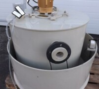 Artikel Nr.: 27873<br><br> 0,35m³, 5 m³/h, 1,8 bar gebrauchte doppelwandige Pumpstation PP mit Sumpfpumpe PP<br><br><br><br>