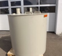 article no.: 28009<br><br> 1,2 m³  used plastic tank with flat bottom PP<br><br><br><br>