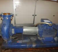 article no.: 28431<br><br> 450 m³/h 1,7 bar used centrifugal pump with pump head stainless steel cast iron<br><br>KSB<br><br>