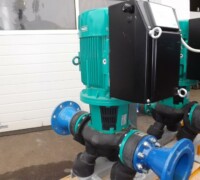 article no.: 28679<br><br> 160 m³/h 4 bar, 15 kW used inline centrifugel pump with integrated frequency controler<br><br>Wilo<br><br>