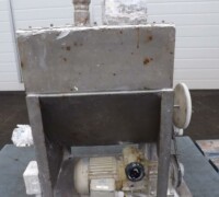 Artikel Nr.: 28923<br><br> 50 l, 0,25 kW gebrauchte Dosierstation, einstellbarer Pulverdosierer / Trockengutdosierer<br><br>Kocken<br><br>