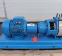 article no.: 29595<br><br> 15 m³/h, 3,3 bar used base plate centrifugal pump with pump head made of PP plastic<br><br>Munsch<br><br>
