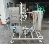 Artikel Nr.: 29875<br><br> 0,2 m³/h, 45 bar gebrauchte Pilotanlage, Umkehrosmoseanlage, Ultrafiltration, Testanlage, Membranfiltrationsanlage, Nanofiltration<br><br>Fumatech<br><br>