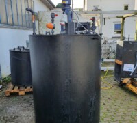 article no.: 29891<br><br> 0.87 m³ used plastic tank with gear agitator/ treatment tank <br><br>EKATO<br><br>