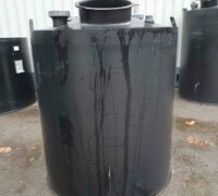 article no.: 29971<br><br> 2 m³ used plastic / plastic chemical storage tank with collection container, PE<br><br>Weber<br><br>